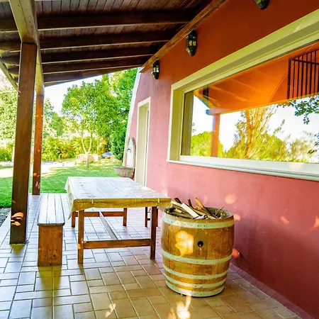 Il Casotto Tra I Vigneti بيت للعطل